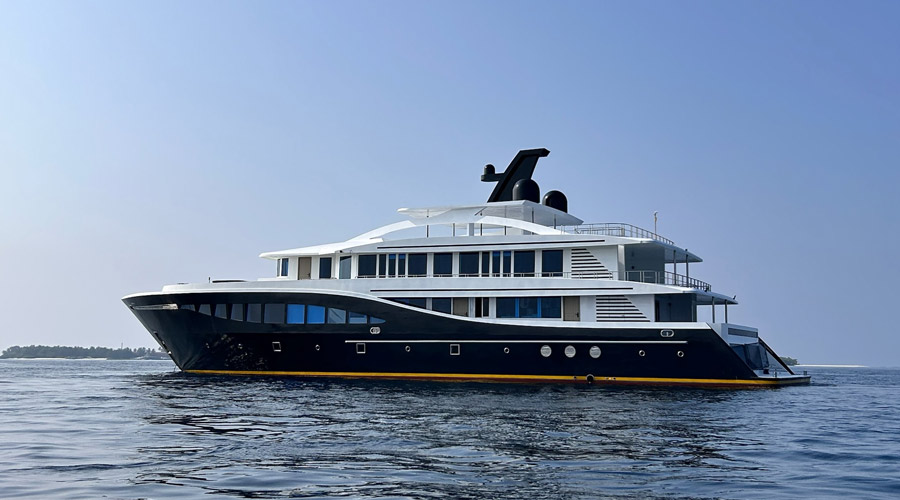 Emperor Explorer II liveaboard in the Maldives