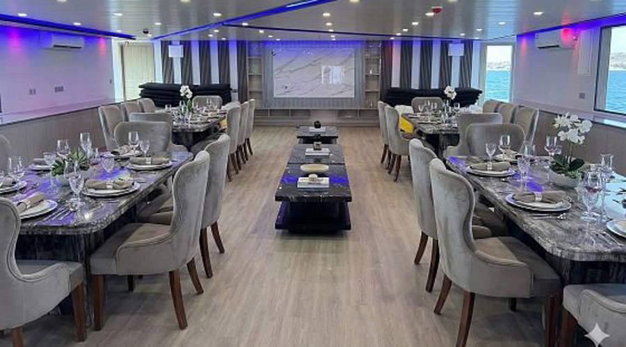 Emperor Explorer 2 | Maldives Liveaboard